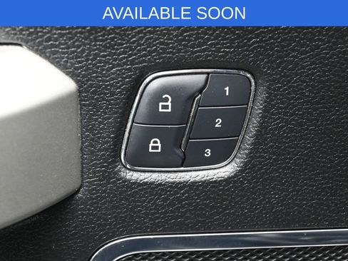 Used 2018 Ford F150 Lariat w/ Equipment Group 502A Luxury image 12