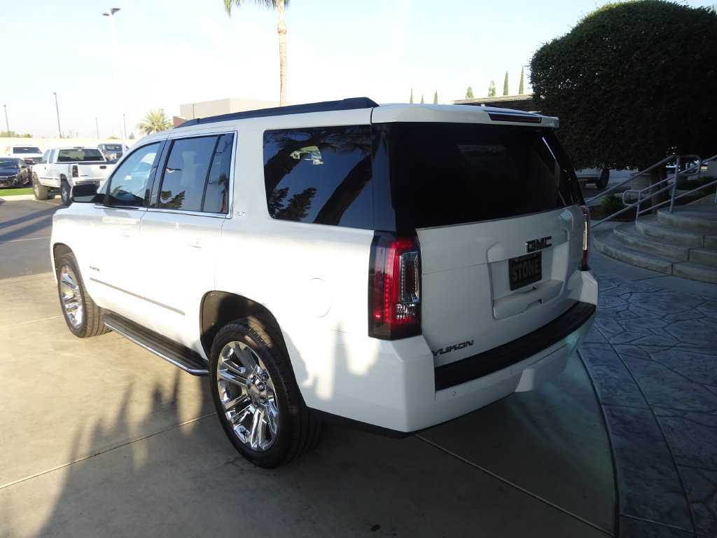 Certified 2018 GMC Yukon SLT w/ Premium Edition RWD image 6