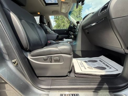 Used 2017 INFINITI QX80 4WD w/ Driver Assistance Package image 39
