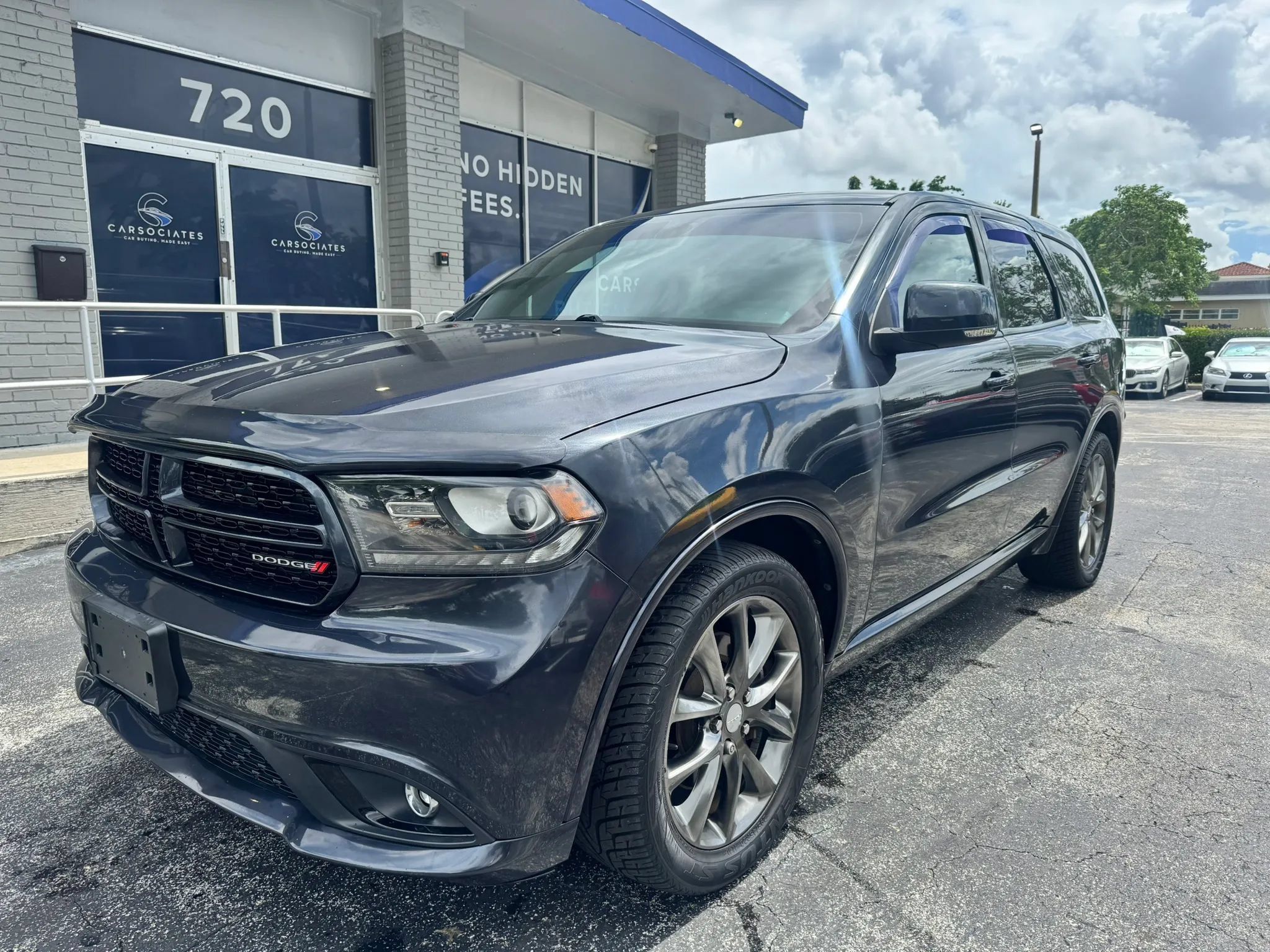 Used 2014 Dodge Durango R/T RWD image 1