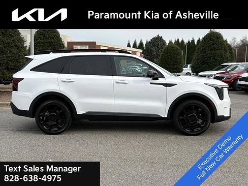 Used 2025 Kia Sorento SX image 6