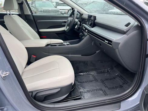 New 2026 Hyundai Sonata SEL AWD/4WD image 19
