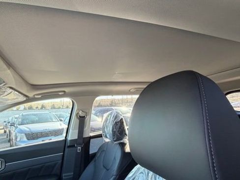 New 2026 Kia Sorento SX AWD/4WD image 16