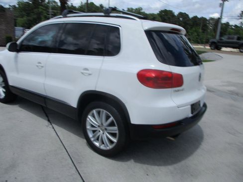 Used 2012 Volkswagen Tiguan S FWD image 5
