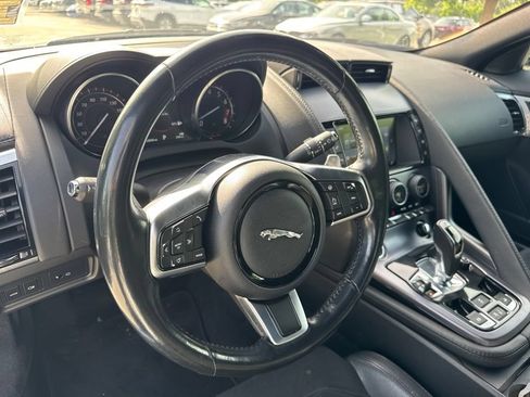 Used 2018 Jaguar F-TYPE Convertible RWD image 9