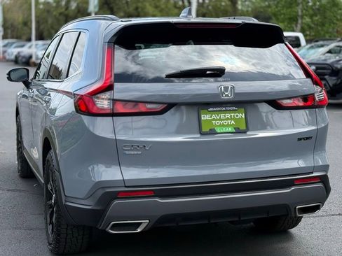 Used 2024 Honda CR-V Sport image 3