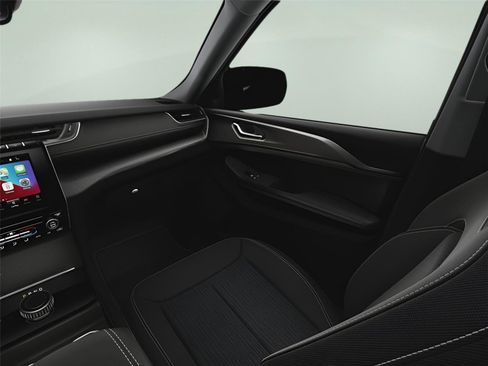 New 2025 Jeep Grand Cherokee Laredo X image 22