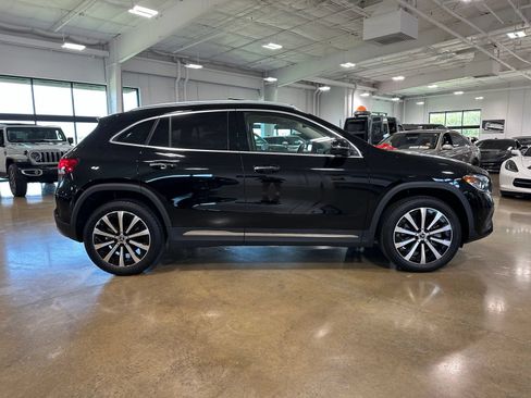 Used 2023 Mercedes-Benz GLA 250 image 8