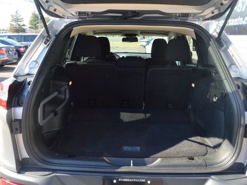 Used 2016 Jeep Cherokee Latitude w/ Safety/Convenience Group image 9