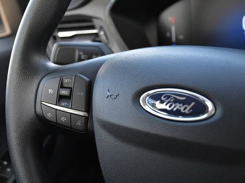 Used 2025 Ford Escape Active image 29