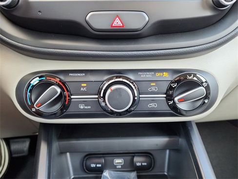 New 2025 Kia Soul LX w/ LX Technology Package image 21