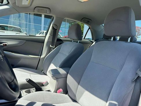 Used 2010 Toyota Corolla LE FWD image 8