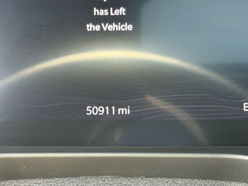Used 2022 Jeep Grand Cherokee Altitude RWD image 19