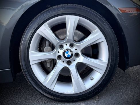 Used 2014 BMW 335i xDrive Sedan AWD/4WD image 17