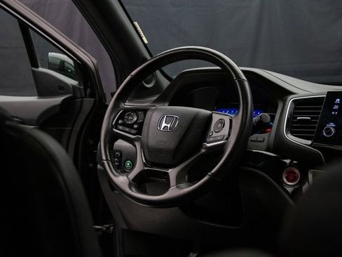 Used 2021 Honda Pilot Elite image 14