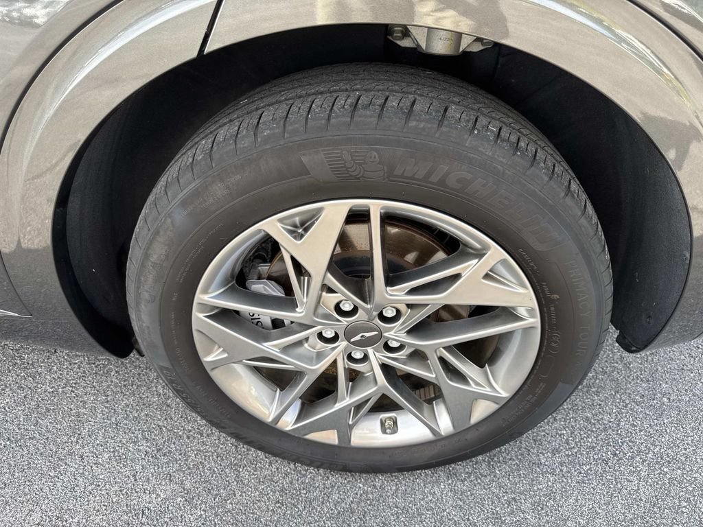 Used 2025 Genesis GV70 2.5T AWD/4WD image 11