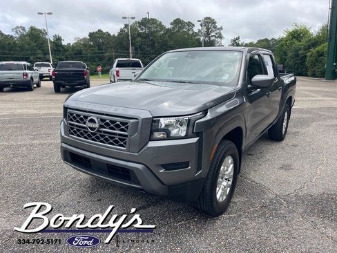 Used 2023 Nissan Frontier SV w/ Tow Package image 4