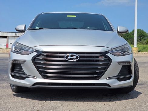 Used 2018 Hyundai Elantra Sport FWD image 3