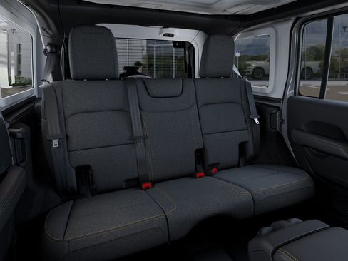 New 2026 Jeep Wrangler Unlimited Sahara AWD/4WD image 17