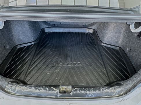 Used 2022 Honda Accord EX-L image 18