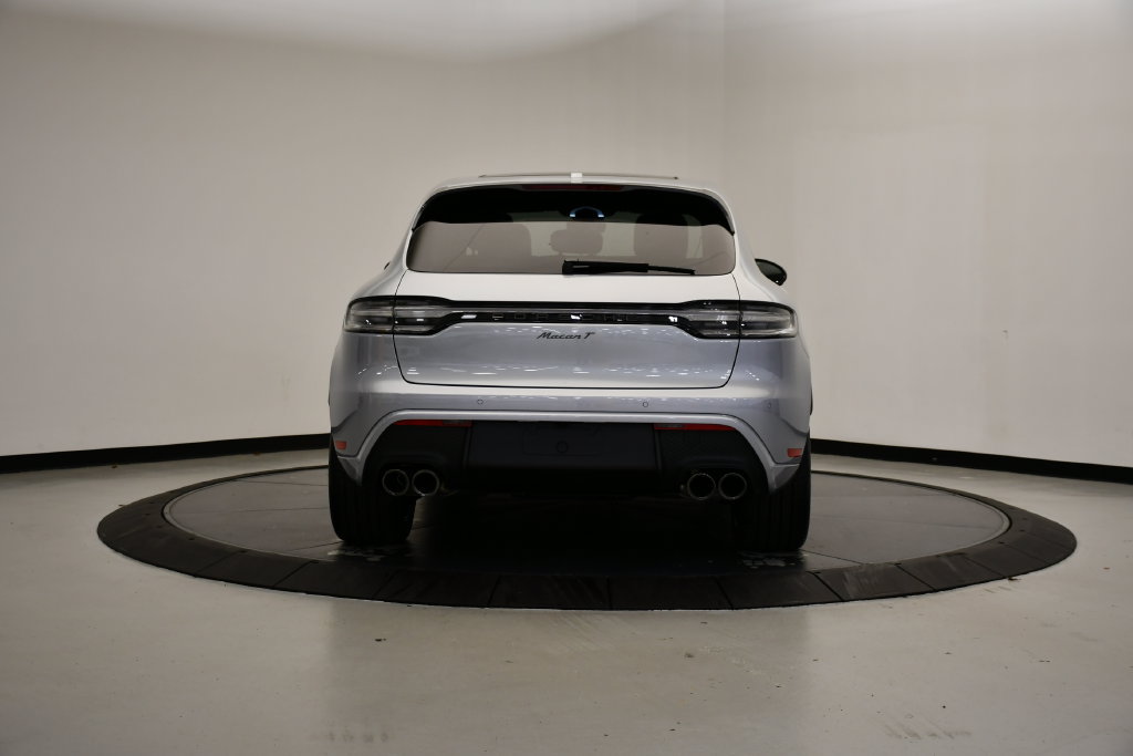 Certified 2026 Porsche Macan Turbo AWD/4WD image 6