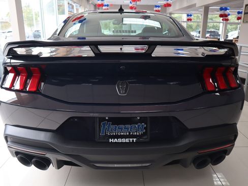 New 2025 Ford Mustang Dark Horse image 4