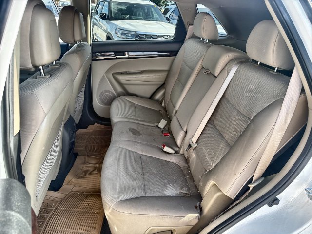 Used 2014 Kia Sorento LX FWD image 20