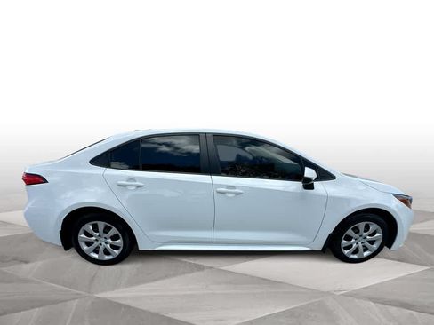 Used 2024 Toyota Corolla LE FWD image 9