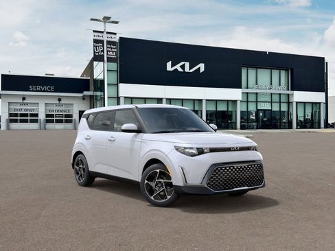 New 2025 Kia Soul EX image 9