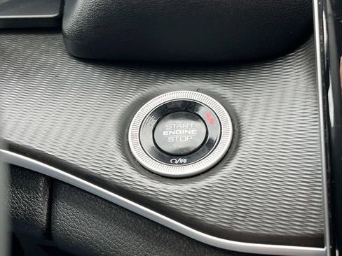 Used 2024 Jeep Grand Cherokee Altitude image 22