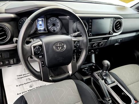 Certified 2023 Toyota Tacoma TRD Off-Road AWD/4WD image 23