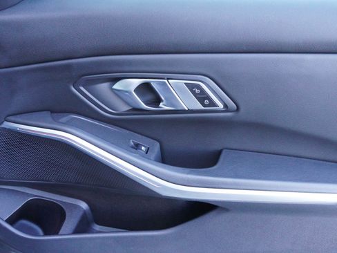 Certified 2023 BMW 330i xDrive 330i xDrive w/ Premium Package image 31