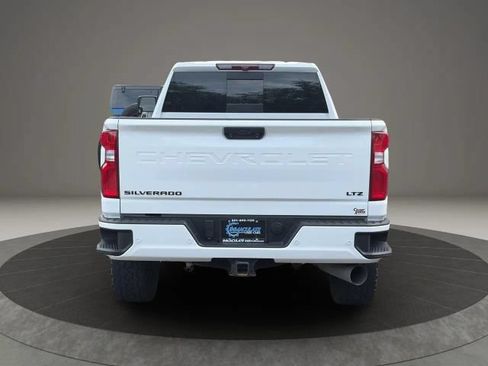 Used 2023 Chevrolet Silverado 3500 LTZ w/ LTZ Plus Package AWD/4WD image 4