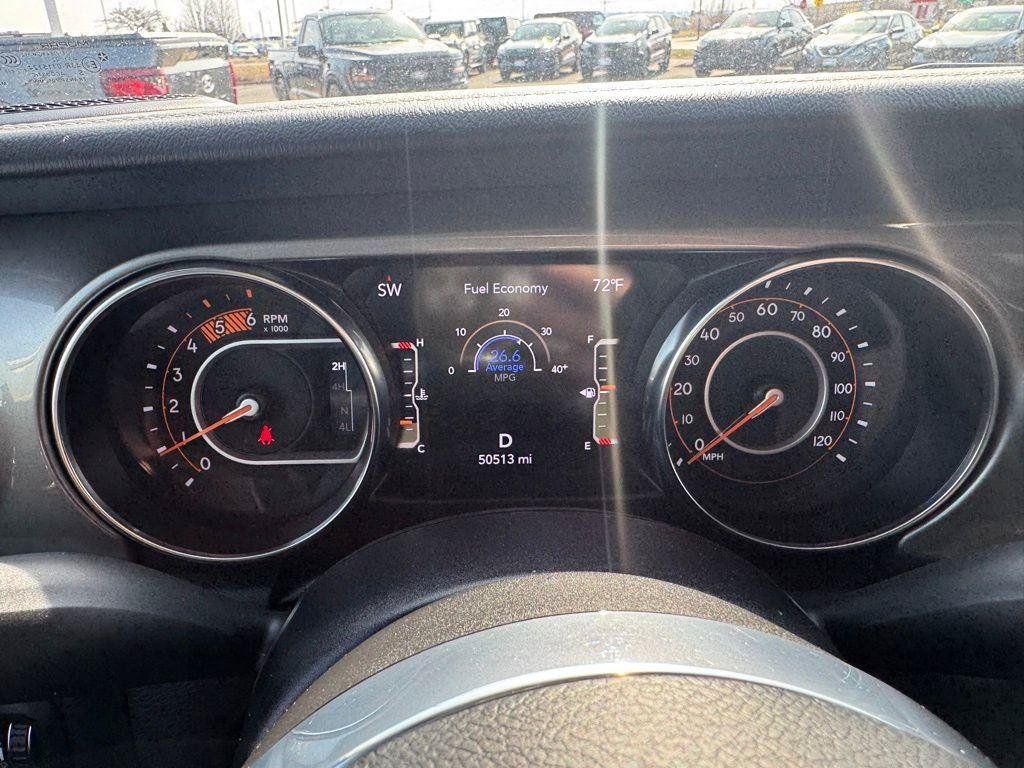 Used 2022 Jeep Gladiator Overland AWD/4WD image 22