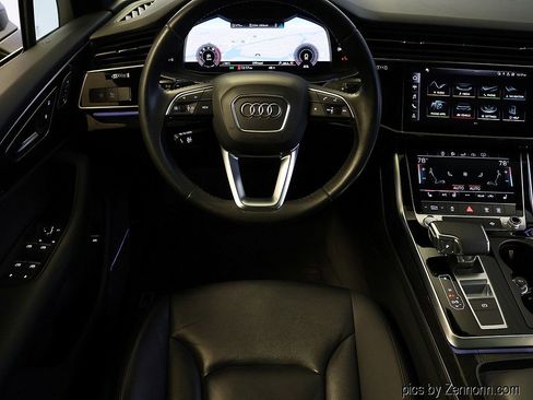 Used 2020 Audi Q7 3.0T Premium Plus w/ Premium Plus Package image 16