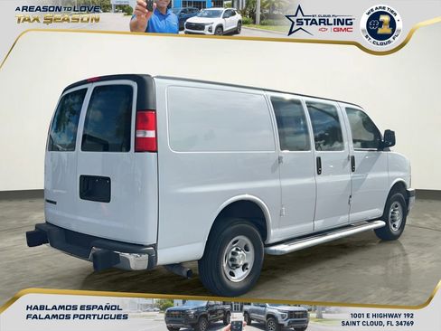 Used 2024 Chevrolet Express 2500 w/ Driver Convenience Package image 6