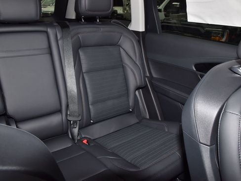 New 2026 Lincoln Nautilus Reserve w/ Jet Appearance Package AWD/4WD image 28