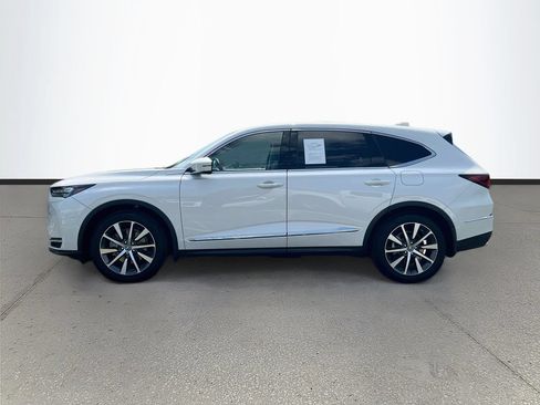Used 2025 Acura MDX FWD w/ Technology Package image 4