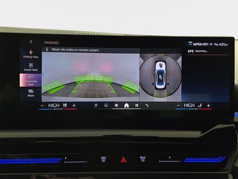 Used 2026 BMW 530i xDrive w/ Premium Package image 26