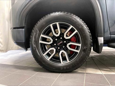 Used 2020 GMC Sierra 1500 AT4 w/ AT4 Premium Package image 7
