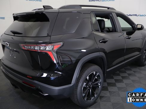 Used 2024 Chevrolet Suburban Z71 w/ Luxury Package image 38