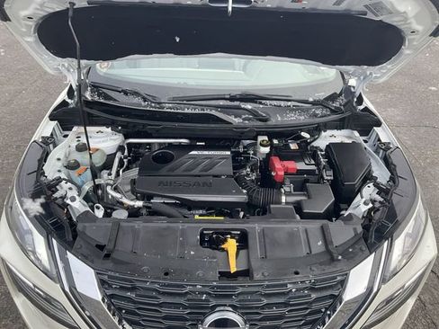 Certified 2023 Nissan Rogue SV image 36