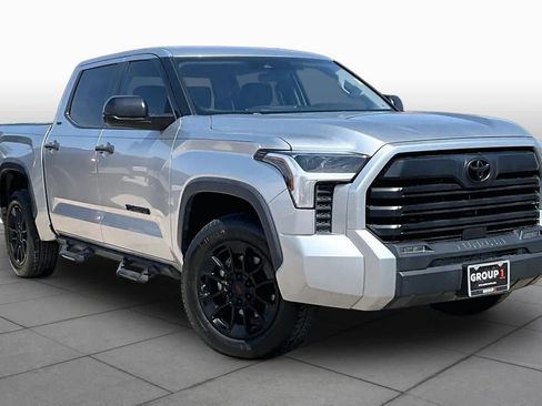 Used 2023 Toyota Tundra SR5 AWD/4WD image 3