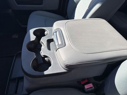 Used 2019 RAM 1500 Classic SLT image 26