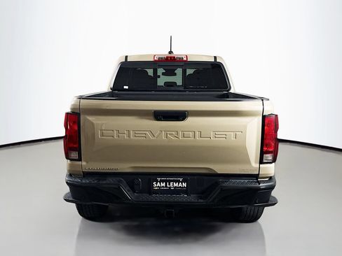 Used 2024 Chevrolet Colorado Trail Boss w/ Advanced Trailering Package AWD/4WD image 6