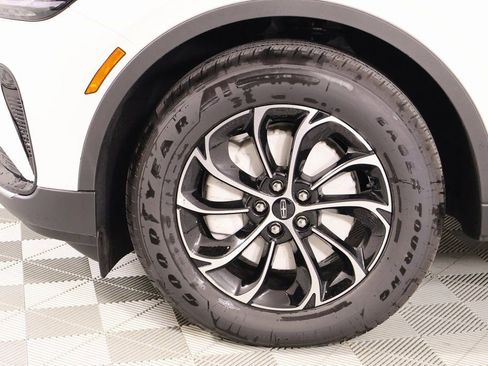 New 2026 Lincoln Nautilus Premier w/ Equipment Group 102A image 19