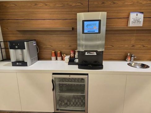 Used 2026 Land Rover Defender 110 X-Dynamic SE image 25