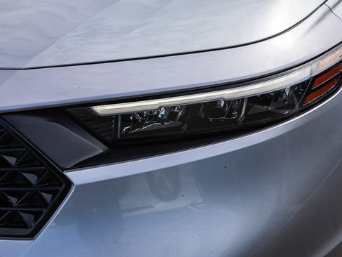 Certified 2024 Honda Accord EX image 22