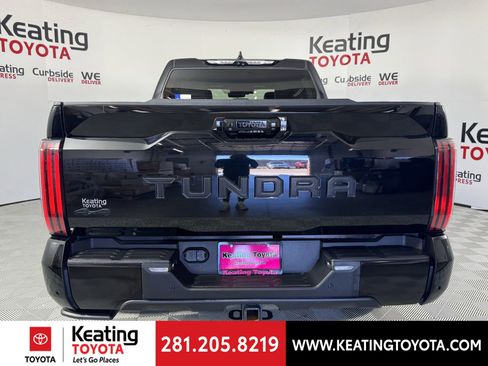 Used 2023 Toyota Tundra Platinum image 5