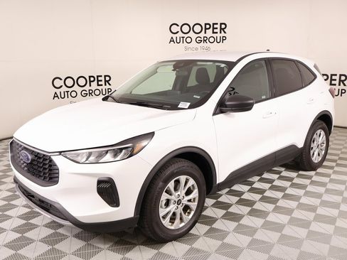 Used 2025 Ford Escape Active image 9